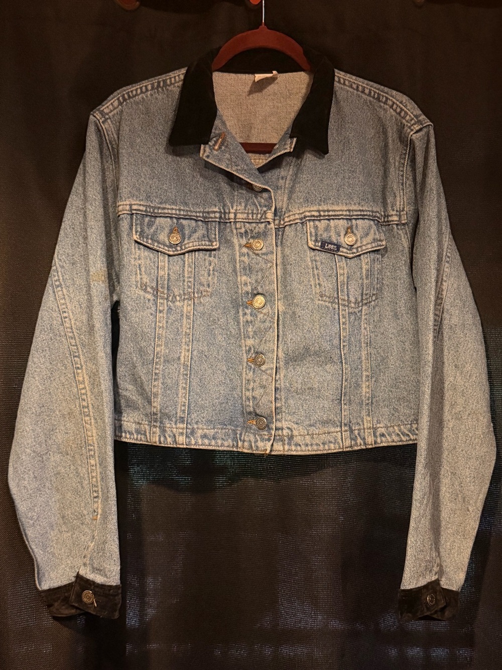 Vintage 90s Lee Cropped Denim Trucker Jacket Velvet Collar & Cuffs Stonewash XL